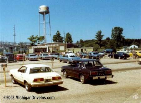 Woodland Drive-In Theatre - Woodland Drive-In Church July 1980 Courtesy Pastor Verbrugge (newer photo)